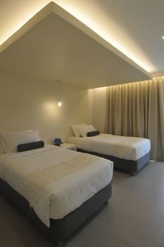 Leblanc Exclusive Resort Antipolo Esterno foto